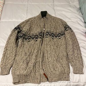 Aran sweater market 100% merino wool XL cardigan Ireland